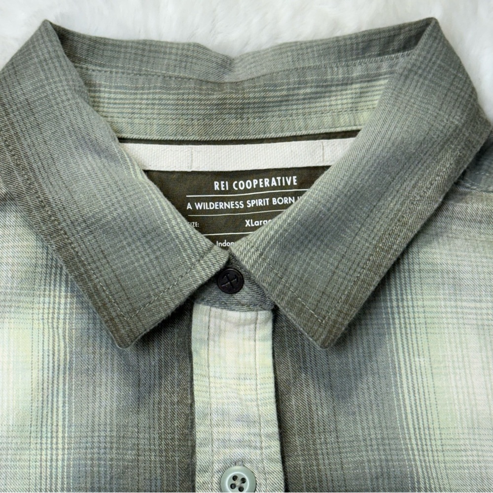 REI Coop Plaid Wallace Lake Flannel‎ ButtonUp Shirt Women XL Organic Cotton Fall - Picture 12 of 14